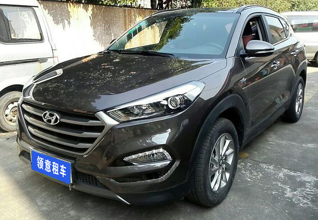 現(xiàn)代SUV